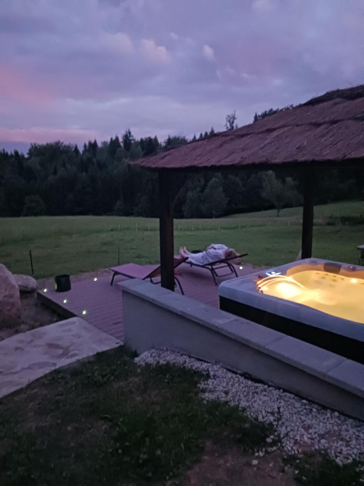 Bed and Breakfast Les Accacias Moyenmoutier Exterior foto
