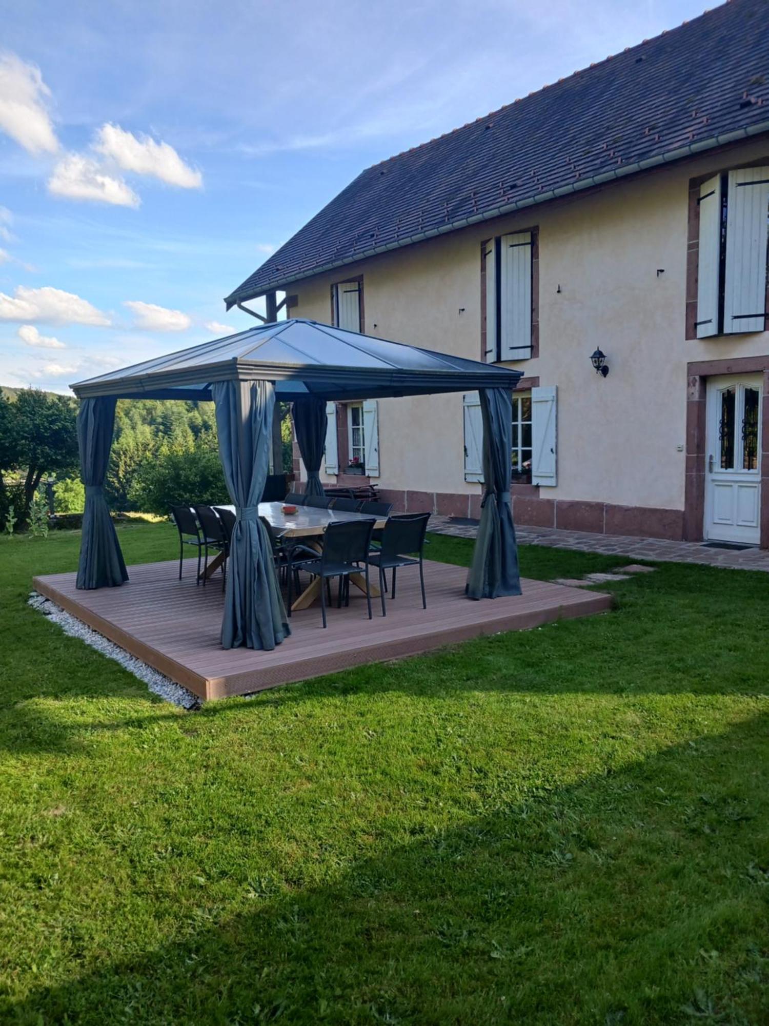 Bed and Breakfast Les Accacias Moyenmoutier Exterior foto